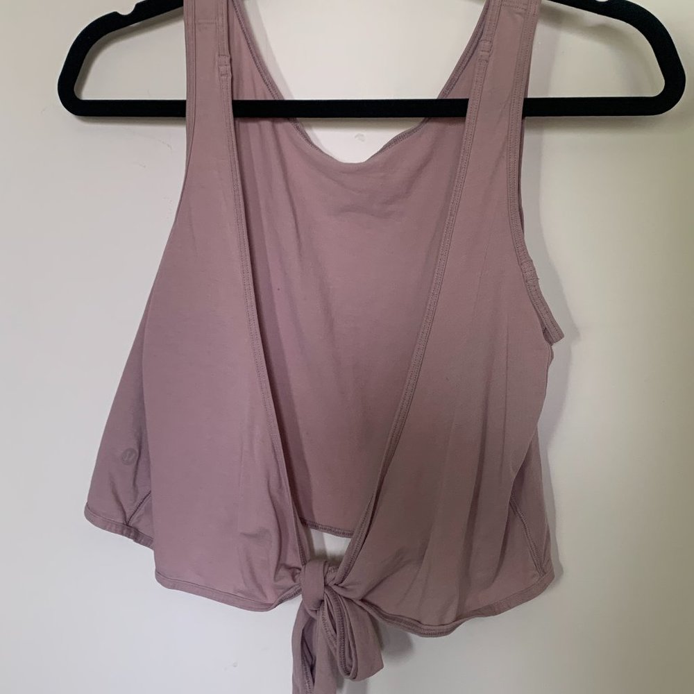 Lululemon low back wrap top
